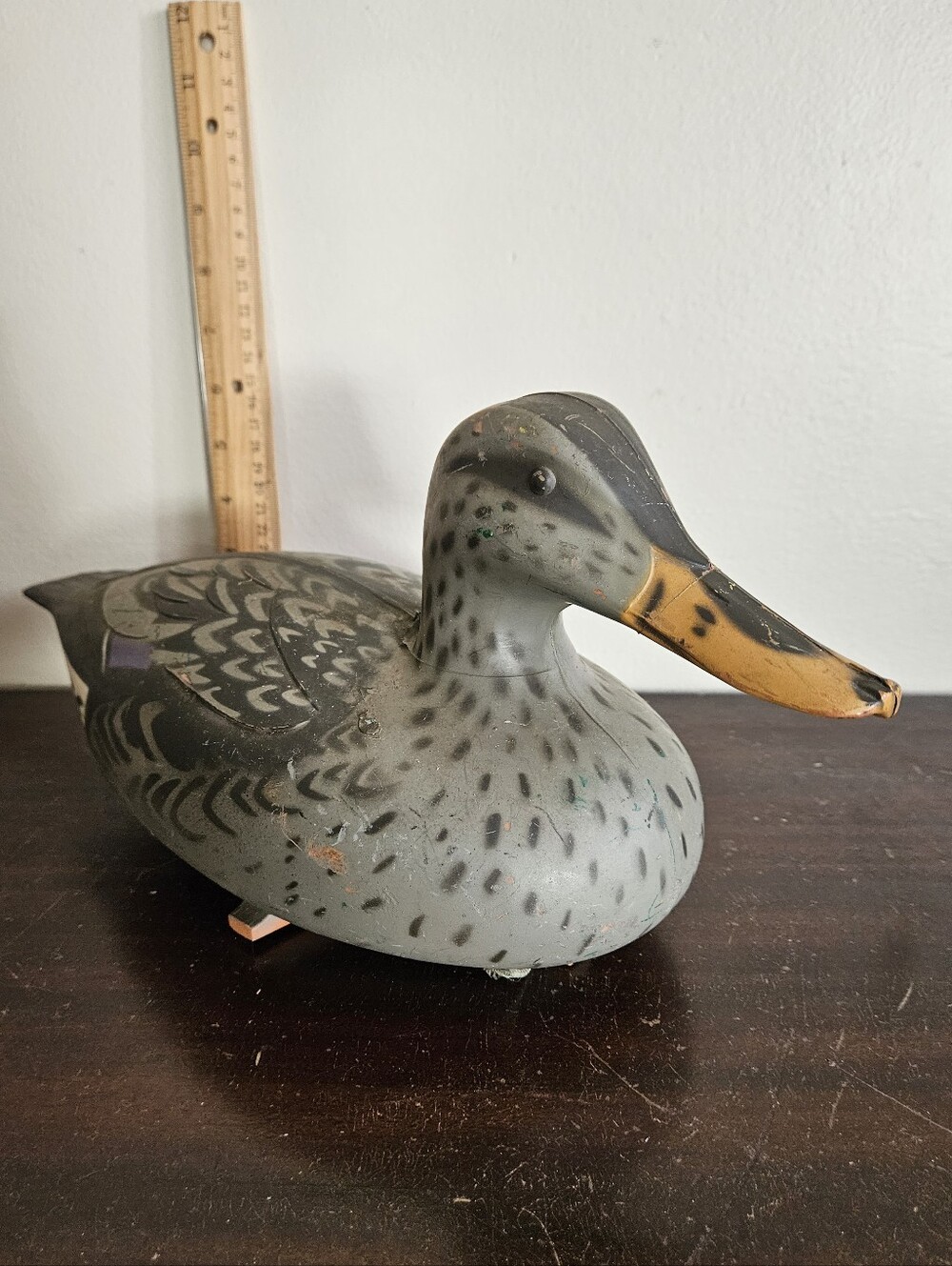 Vintage 1967 Victor D-9 Mallard Hen Duck Decoy Woodstream Corp Lititz PA Decor.
